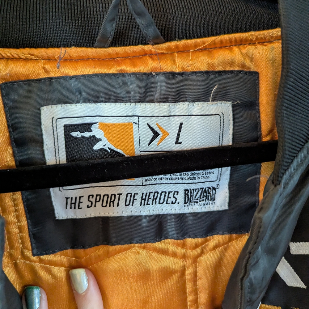 Overwatch League Black Bomber Jacket - Picture 5 of 5